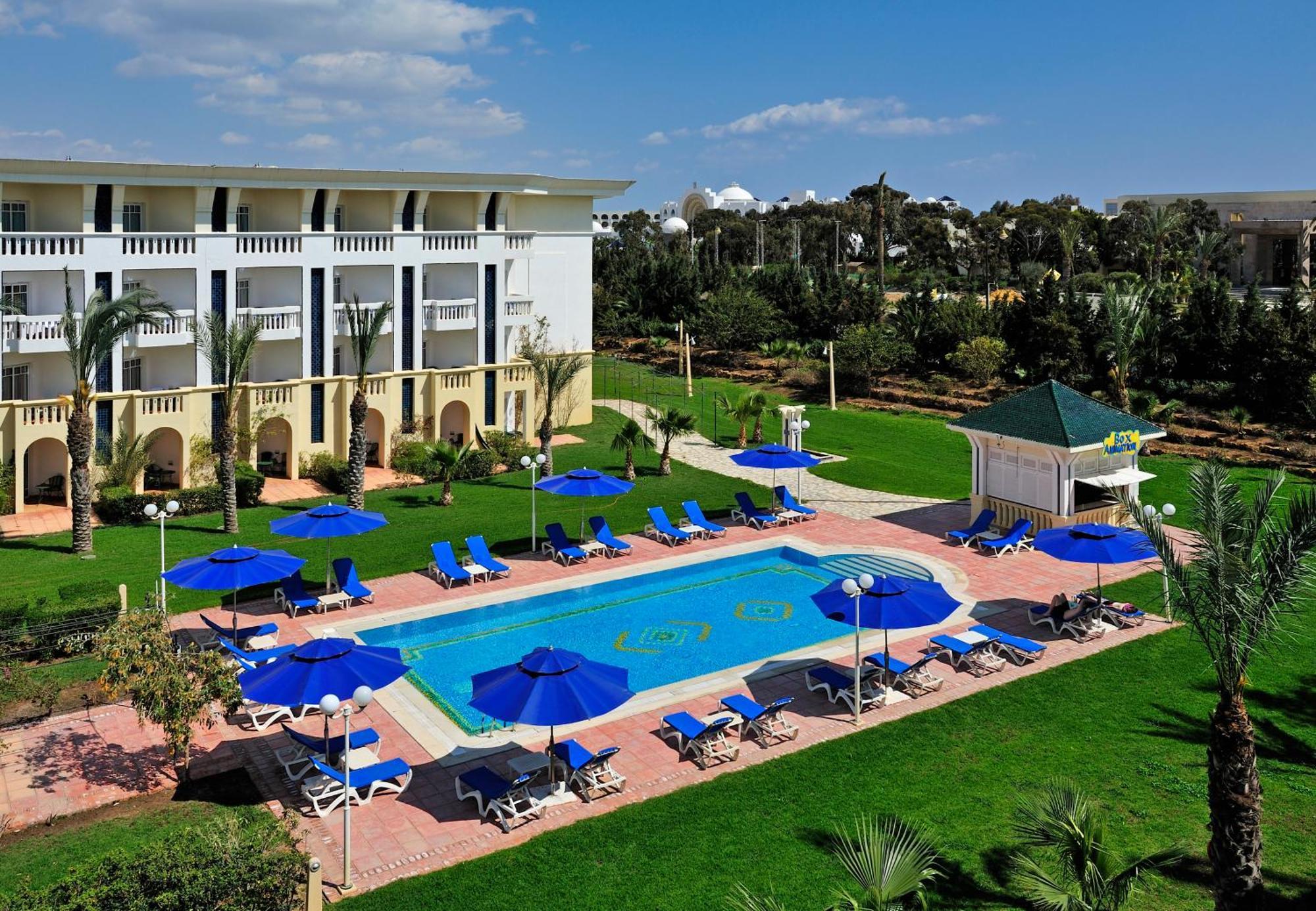 Medina Belisaire And Thalasso
