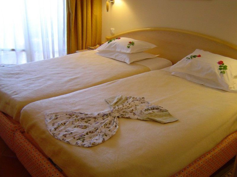 Hotel Medina Belisaire And Thalasso 4*